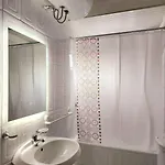 Appartement Colosseo Gemtirana W/24h Checkin Tirana