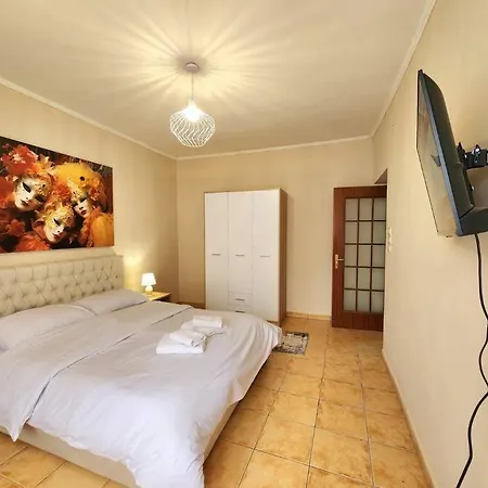 Colosseo Gemtirana W/24h Checkin Apartamento *
