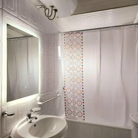 Apartamento Colosseo Gemtirana W/24h Checkin Tirana