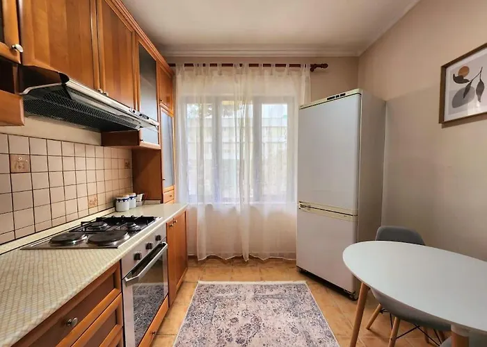 Colosseo Gemtirana W/24h Checkin Apartment Tirana